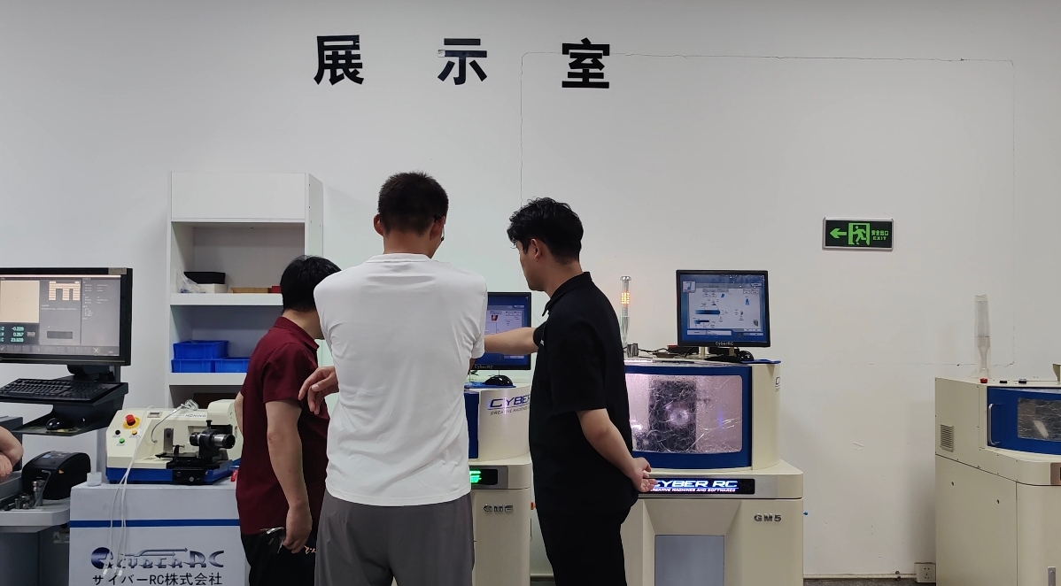 全自動數(shù)控磨刀機廠家